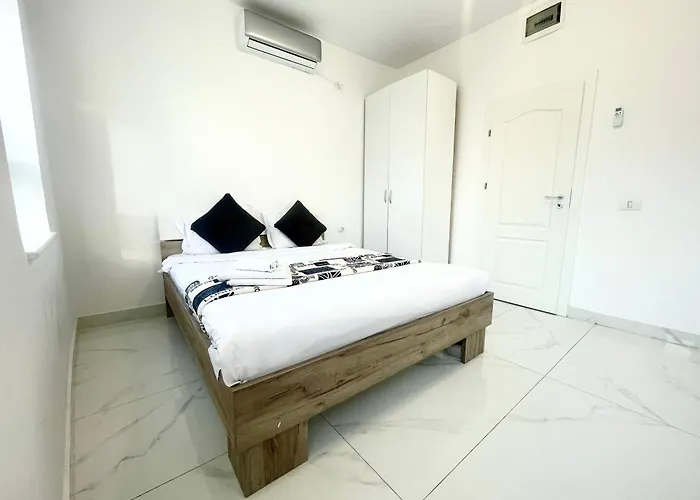 Apollo 2 * בוקרשט